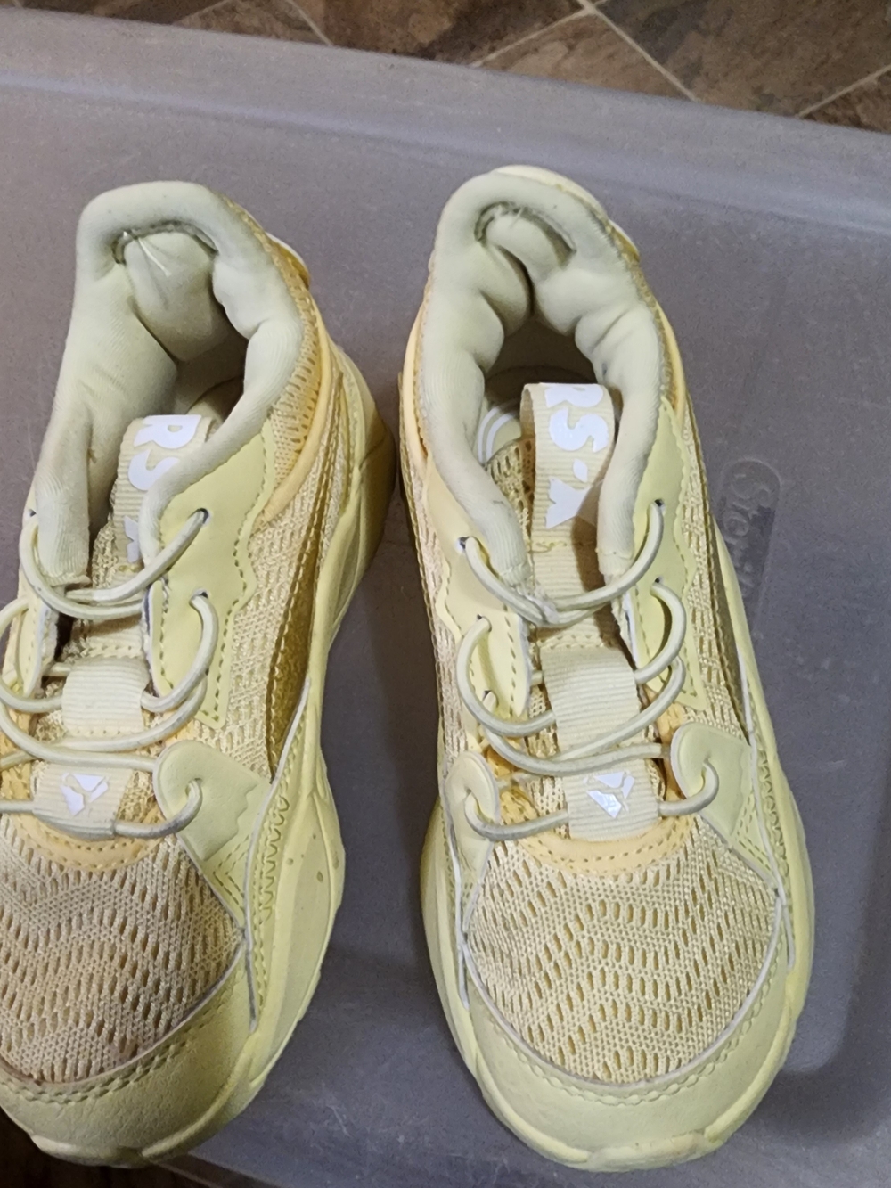 Puma RXS Kids Pale Yellow Mesh Athletic Sneakers